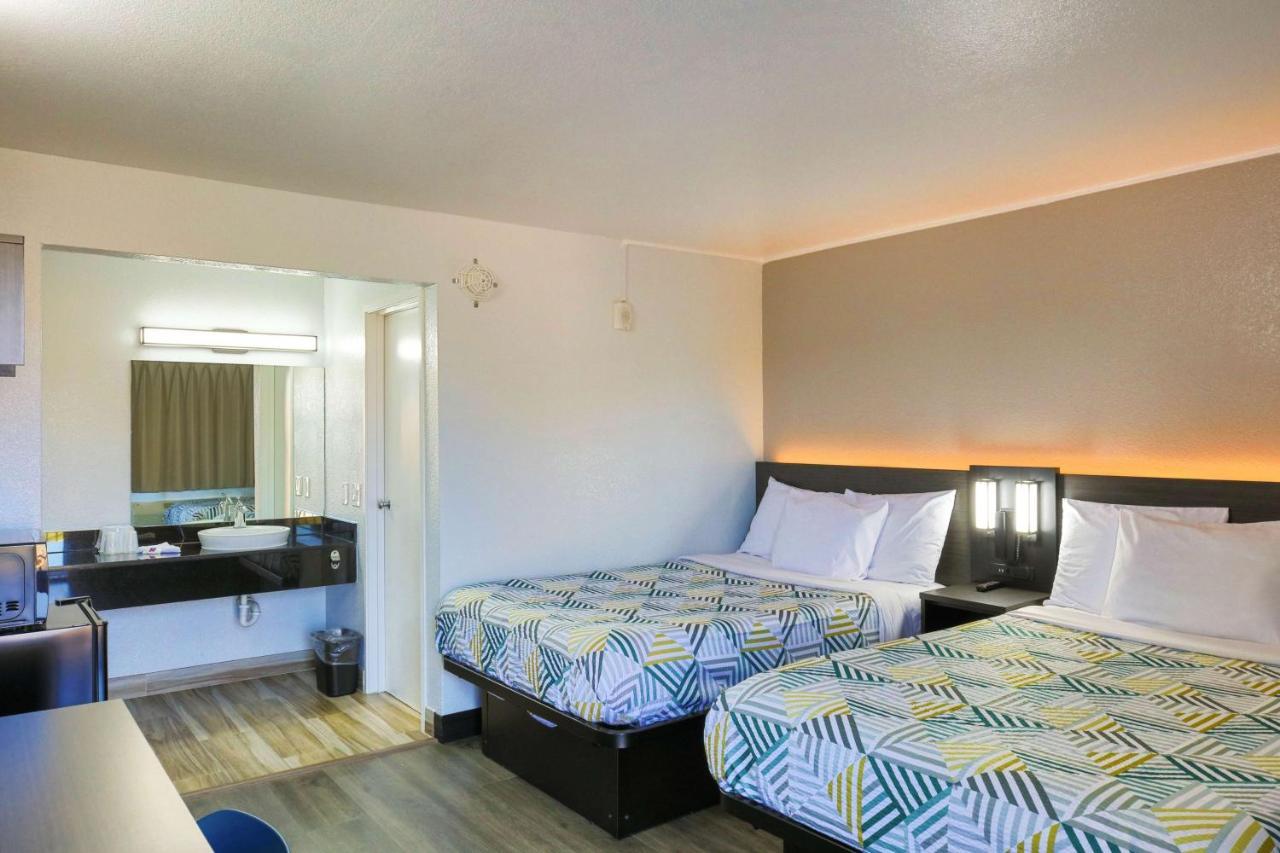Double Room Disability Access Roll Shower