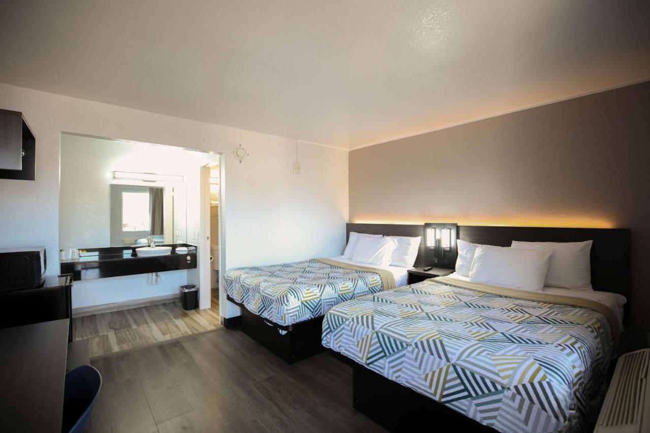 Double Room Disability Access Roll Shower
