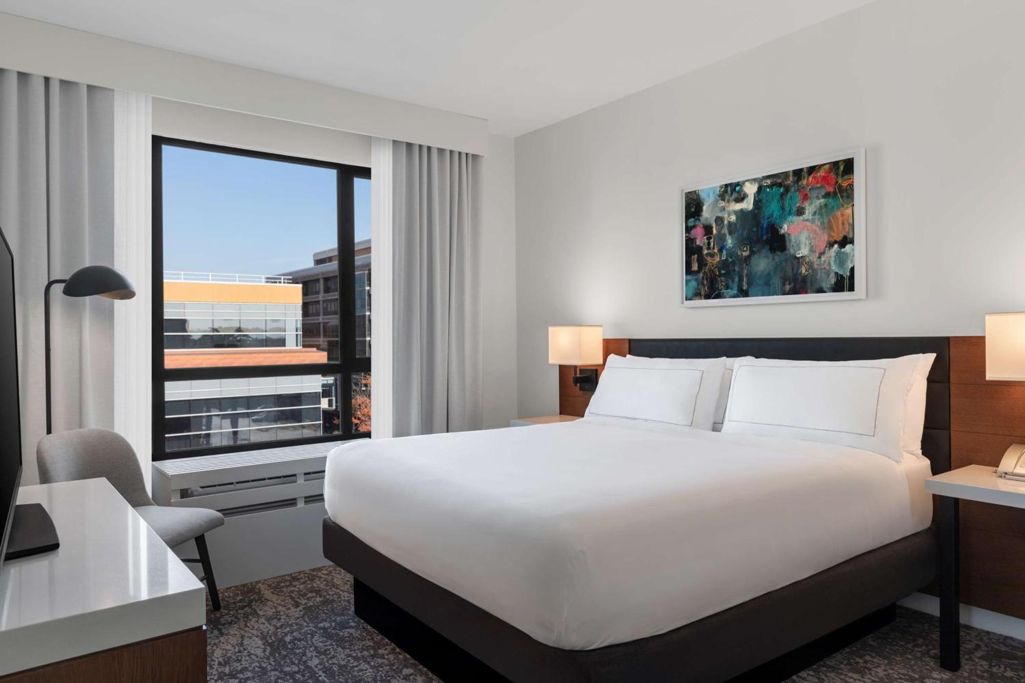 One-Bedroom King Suite,1552166050:JPEG