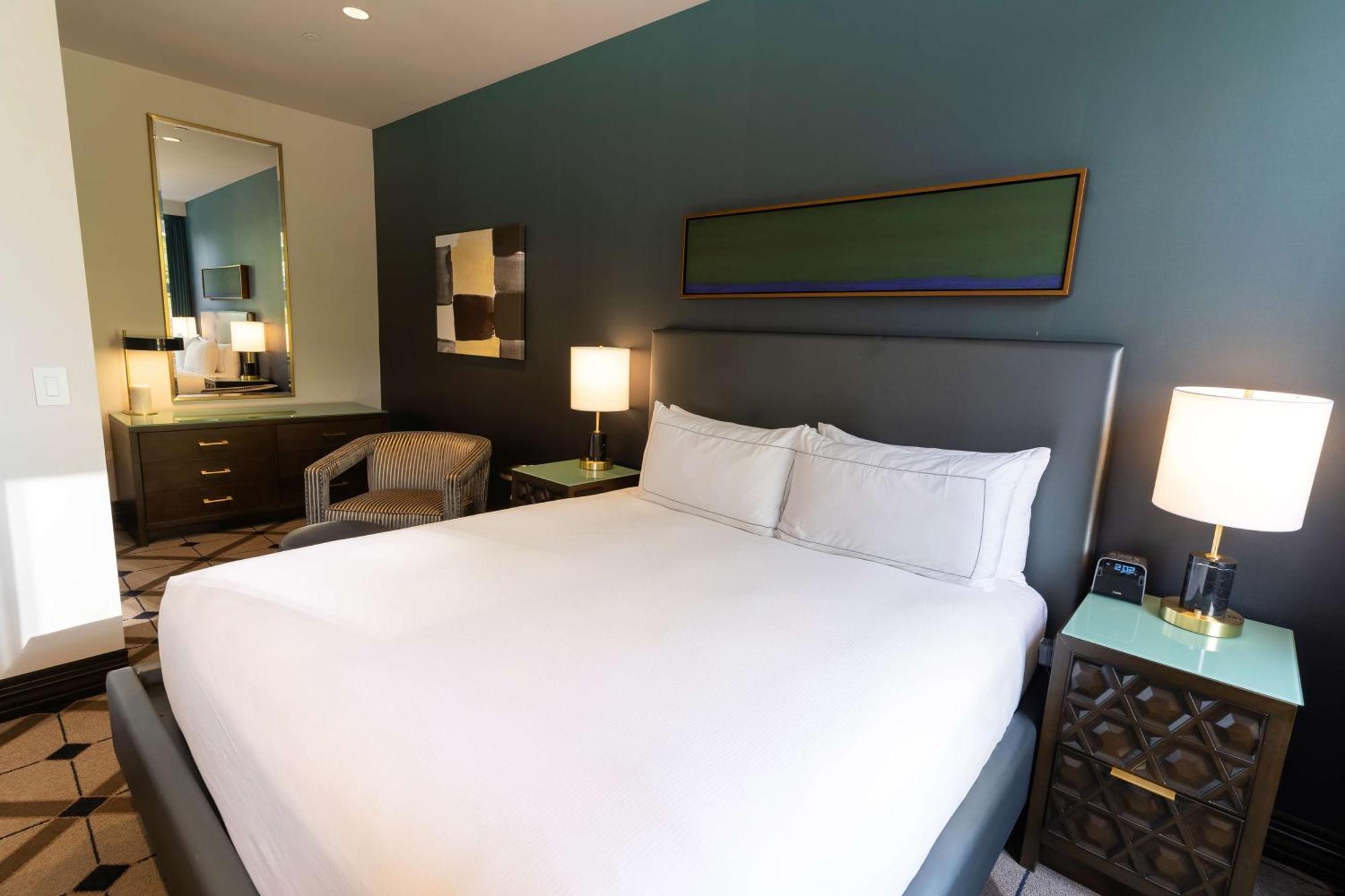 King Room