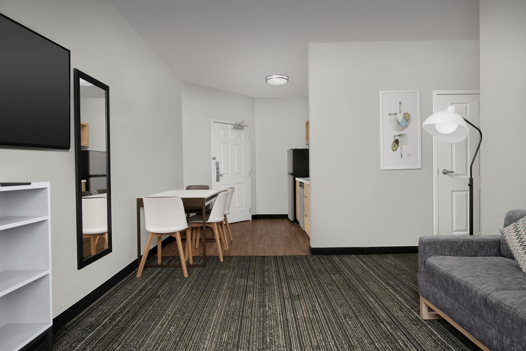 Two-Bedroom Suite