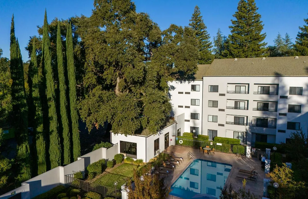 Courtyard Sacramento Airport Natomas-1