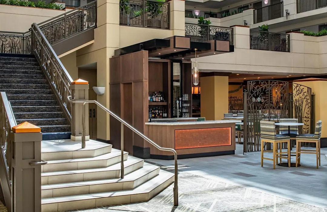 Embassy Suites By Hilton Sacramento Riverfront Promenade-1