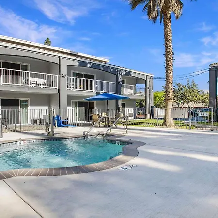 Surestay Plus Hotel By Best Western Sacramento North-3