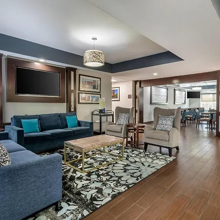 Comfort Suites Downtown Sacramento-3