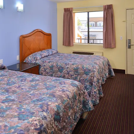 Rodeway Inn, Little Saigon-3