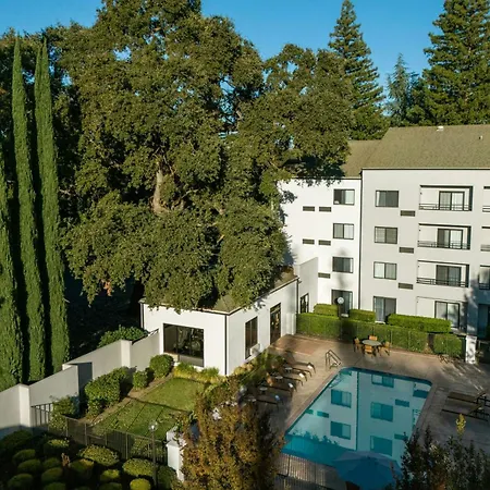 Courtyard Sacramento Airport Natomas-3