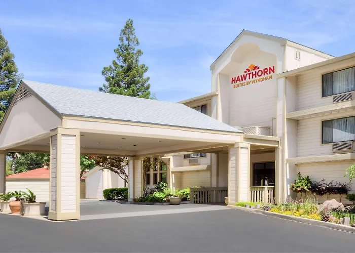 Hawthorn Suites Sacramento