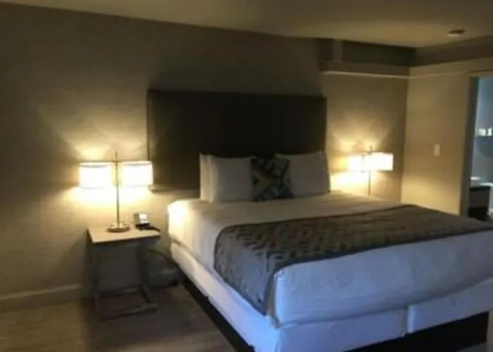 Arden Star Hotel Sacramento